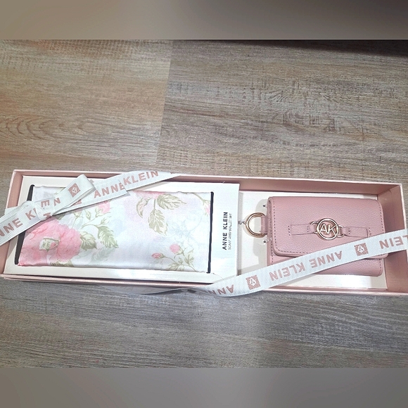 Anne Klein Pink And Floral Scarf And Wallet Gift Set - Picture 1 of 6